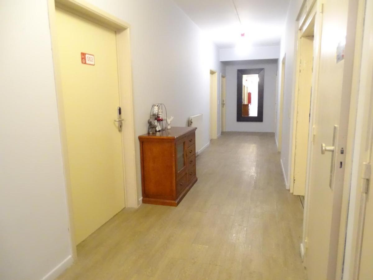 Budget Flats Bryssel Exteriör bild