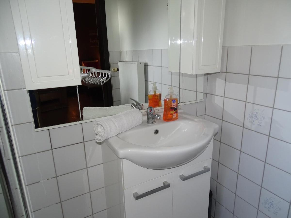 Budget Flats Bryssel Exteriör bild